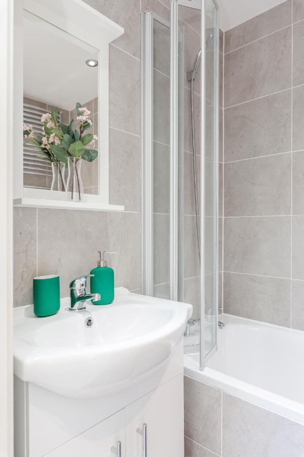 2 Bedrooms Serviced Apartment Excel Exhibition Centre, O2 Arena, Stratford Olympic City, Forest Gate, Central لندن المظهر الخارجي الصورة