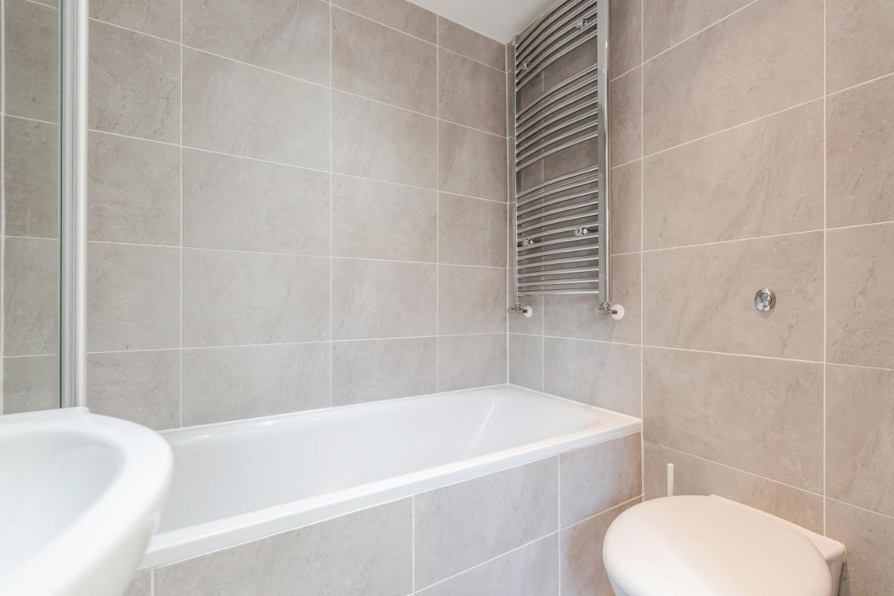 2 Bedrooms Serviced Apartment Excel Exhibition Centre, O2 Arena, Stratford Olympic City, Forest Gate, Central لندن المظهر الخارجي الصورة